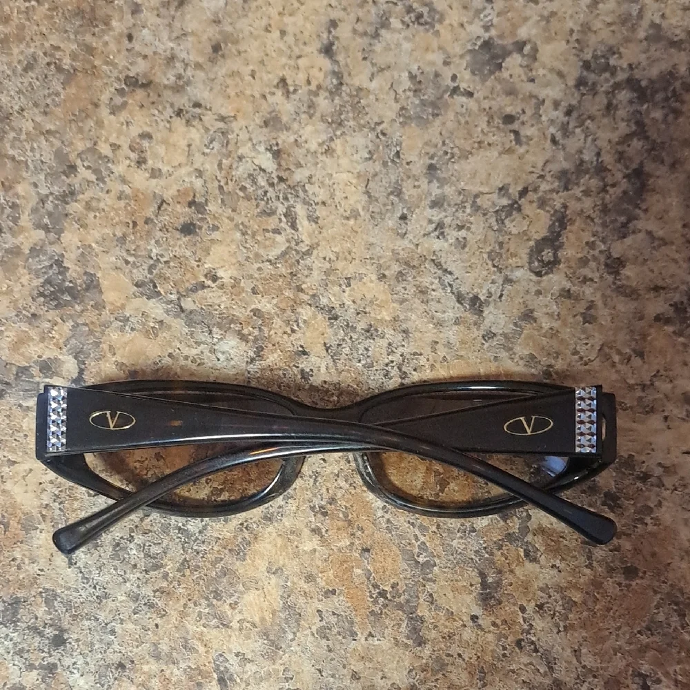 Authentic Valentino Garavani Sunglasses Italy Gorgeous! - Picture 1 of 13